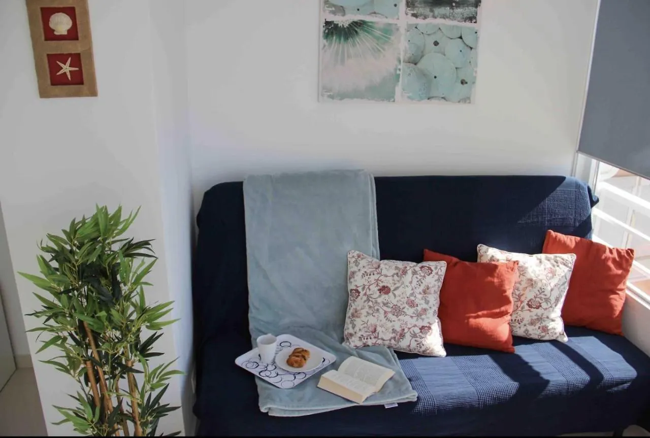 Bright Studio Apt. With Sea View And Pool Torremolinos Spain